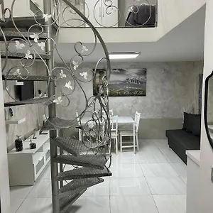 mortella-house.hotels-amalfi.com/
